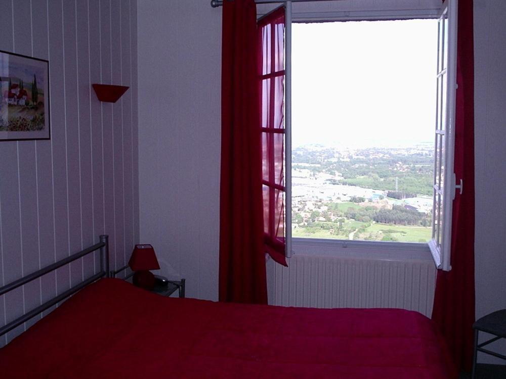 La Chatellenie Volvic Room photo